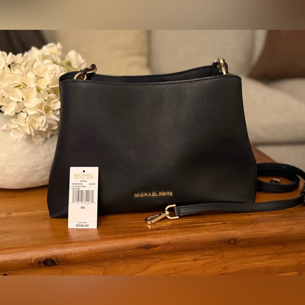 Michael Kors crossbody/shoulder bag brand